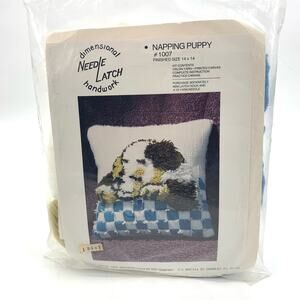 VTG 1978 Dimensional Needle Latch Hook “Napping Puppy” 1007 Unopened Kit USA